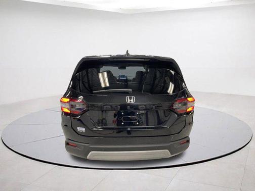 2024 Honda Pilot EX-L 7 Passenger