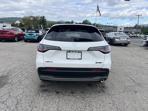 2026 Honda HR-V AWD Sport