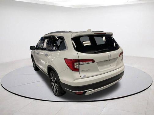 2021 Honda Pilot AWD Elite