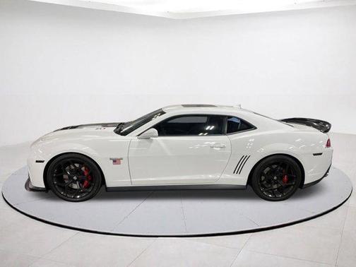 Summit White 2014 Chevrolet Camaro ZL1