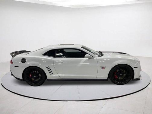 Summit White 2014 Chevrolet Camaro ZL1