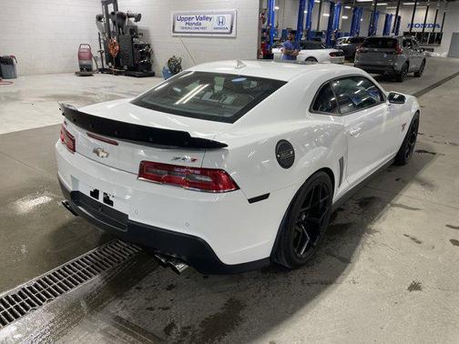 Summit White 2014 Chevrolet Camaro ZL1