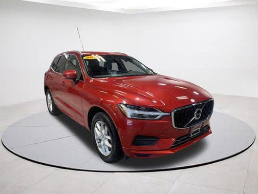 2019 Volvo XC60 T5 Momentum
