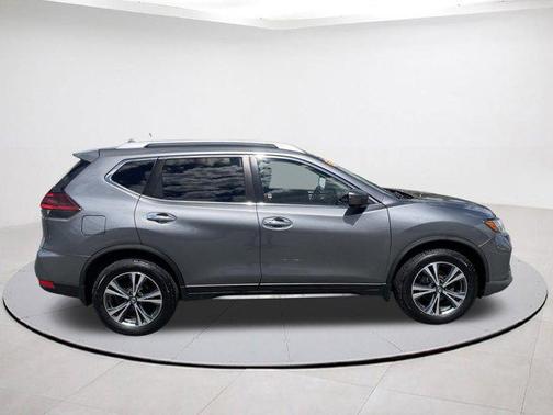 Gun Metallic 2019 Nissan Rogue SV