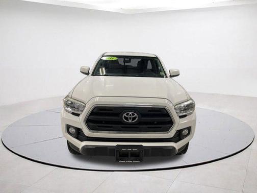 2016 Toyota Tacoma SR5