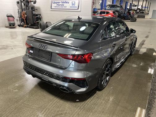 Daytona Gray Pearl Effect 2024 Audi RS 3 TFSI quattro S tronic