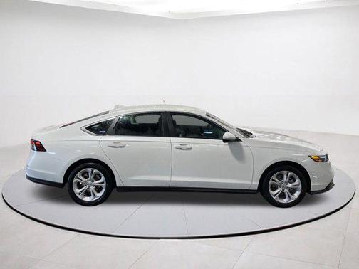 2026 Honda Accord LX 1.5T