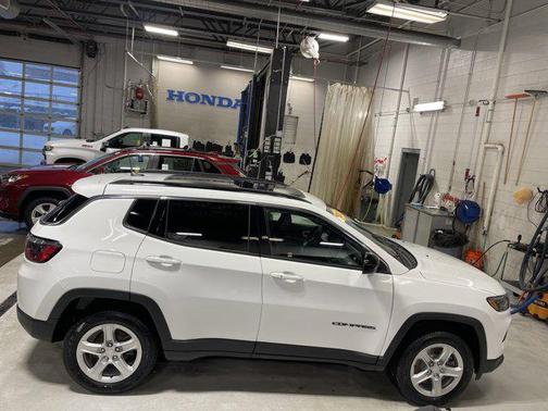 2023 Jeep Compass Latitude