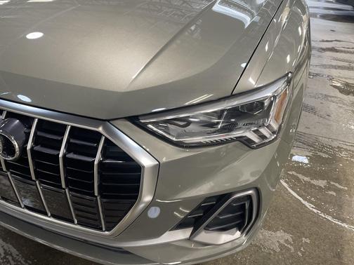 Chronos Gray Metallic 2022 Audi Q3 45 S line Premium Plus