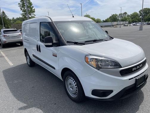 Bright White 2022 RAM ProMaster City Tradesman