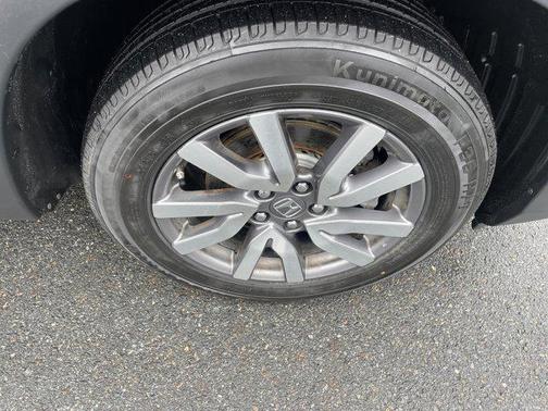 Modern Steel Metallic 2020 Honda Pilot AWD EX