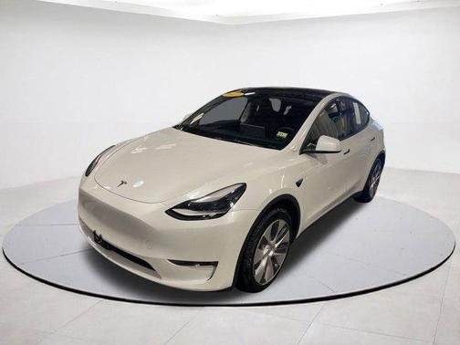 2023 Tesla Model Y Long Range Dual Motor All-Wheel Drive
