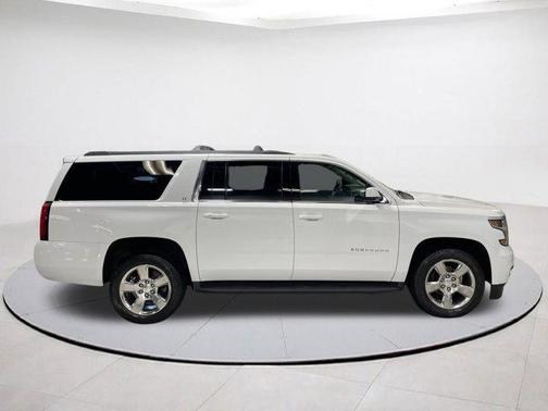 2020 Chevrolet Suburban LT