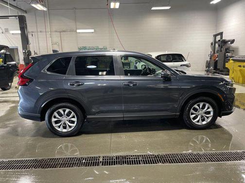 2025 Honda CR-V LX AWD