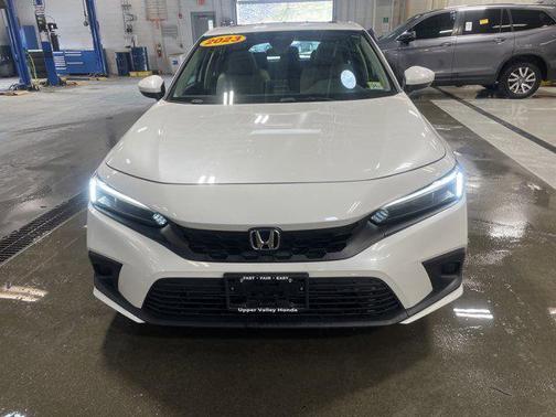 Platinum White Pearl 2023 Honda Civic EX-L