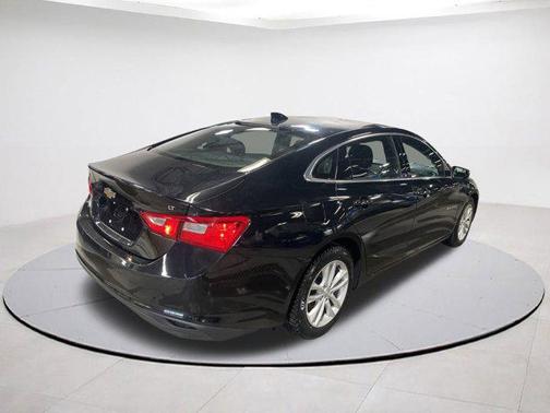 2017 Chevrolet Malibu 1LT