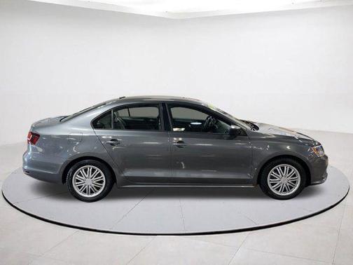 2016 Volkswagen Jetta 1.8T Sport