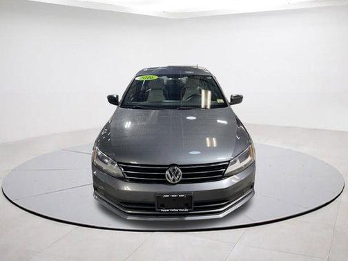 2016 Volkswagen Jetta 1.8T Sport