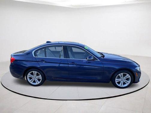 2018 BMW 330 xDrive