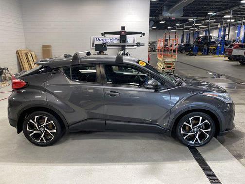 2021 Toyota C-HR LE