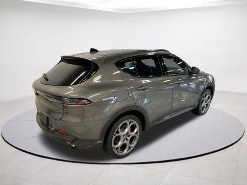 2024 Alfa Romeo Tonale Veloce EAWD
