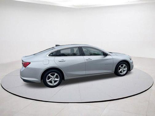 2017 Chevrolet Malibu 1LS