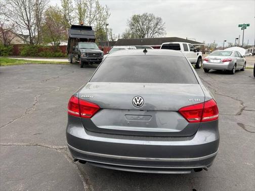 2015 Volkswagen Passat 3.6L V6 SEL Premium