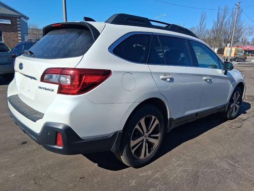 2018 Subaru Outback 2.5i Limited