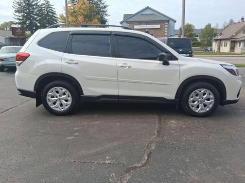 2019 Subaru Forester Base