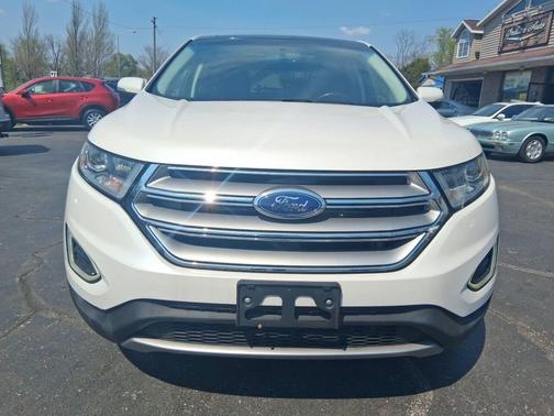 White Platinum Metallic Tri-Coat 2015 Ford Edge SEL