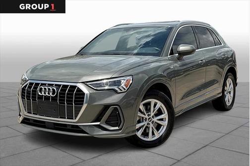 2022 Audi Q3 45 S line Premium Plus