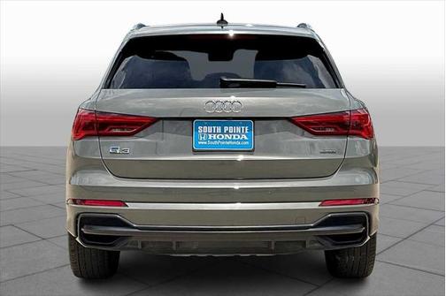 2022 Audi Q3 45 S line Premium Plus