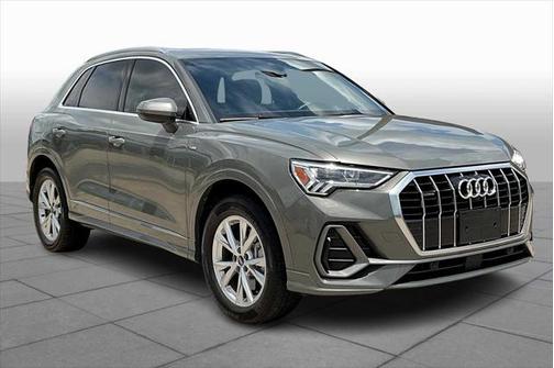 2022 Audi Q3 45 S line Premium Plus
