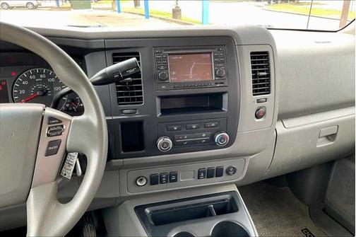 2014 Nissan NV Passenger NV3500 HD S V8