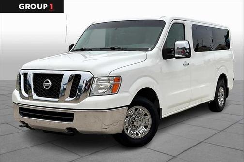 2014 Nissan NV Passenger NV3500 HD S V8