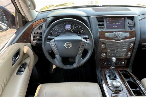 2017 Nissan Armada Platinum