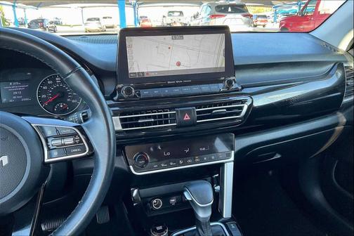 2023 Kia Seltos EX