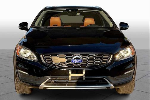 2015 Volvo V60 Cross Country T5