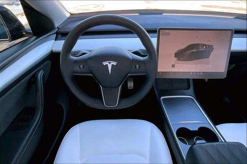 2024 Tesla Model Y Performance Dual Motor All-Wheel Drive