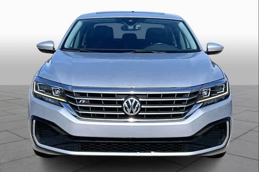 2020 Volkswagen Passat 2.0T R-Line