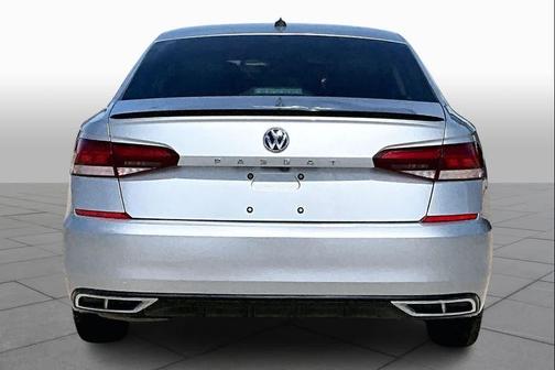 2020 Volkswagen Passat 2.0T R-Line
