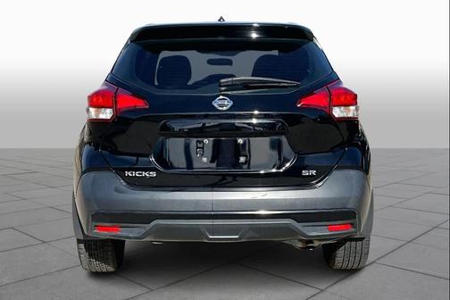 2019 Nissan Kicks SR
