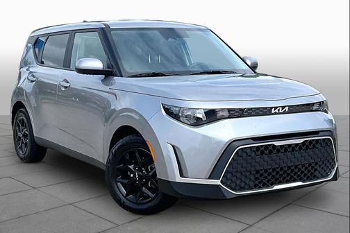 Steel Gray 2024 Kia Soul LX