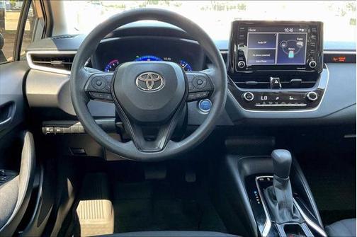 2022 Toyota Corolla Hybrid LE