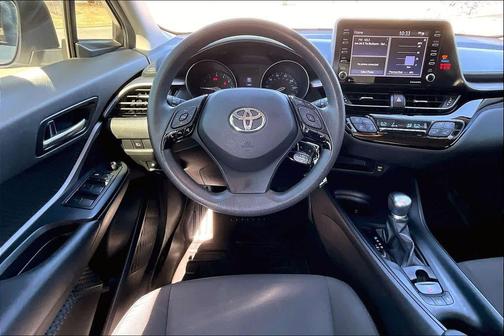 2021 Toyota C-HR LE