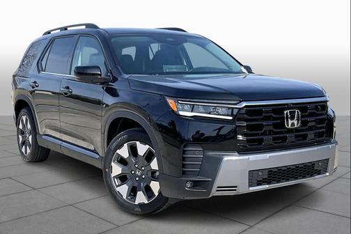 Crystal Black Pearl 2026 Honda Pilot Touring 8-Passenger