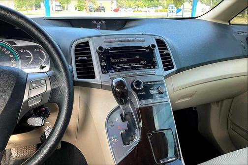 2010 Toyota Venza Base