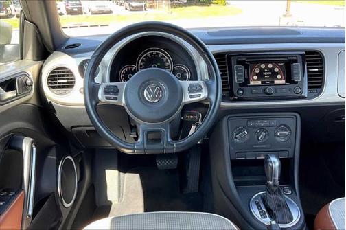 2015 Volkswagen Beetle 1.8T