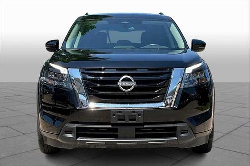 2024 Nissan Pathfinder SV 4WD