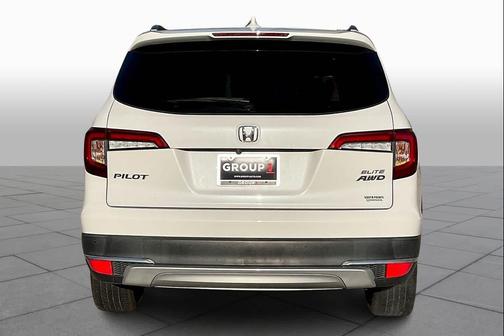 2021 Honda Pilot AWD Elite